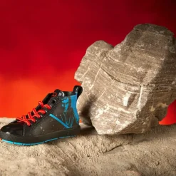 Sale Disney Store Disney Lacers Basket collector en vinyle en édition limitée, Star Wars : La Revanche des Sith