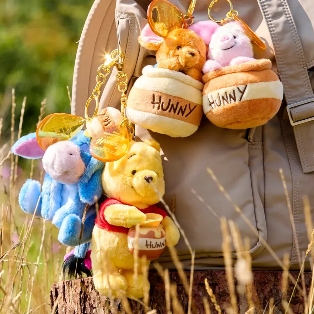 Discount Disney Store Japon Porte-clés petite peluche Porcinet dans un pot de miel, Winnie l'Ourson, 15 cm