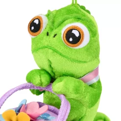 Disney Store Japon Porte-clés petite peluche Pascal avec bouquet, Raiponce – 15,5 cm