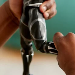 Hot Disney Store Figurine Black Panther articulée et parlante