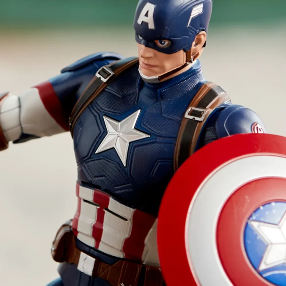 Disney Store Figurine Captain America articulée et parlante - 25 cm