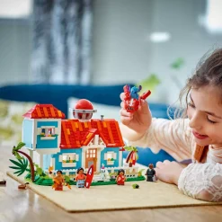 Outlet Disney Store LEGO Disney La maison sur la plage de Lilo et Stitch 43268