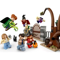Hot Disney Store LEGO Ideas Hocus Pocus Disney : le manoir des sœurs Sanderson 21341