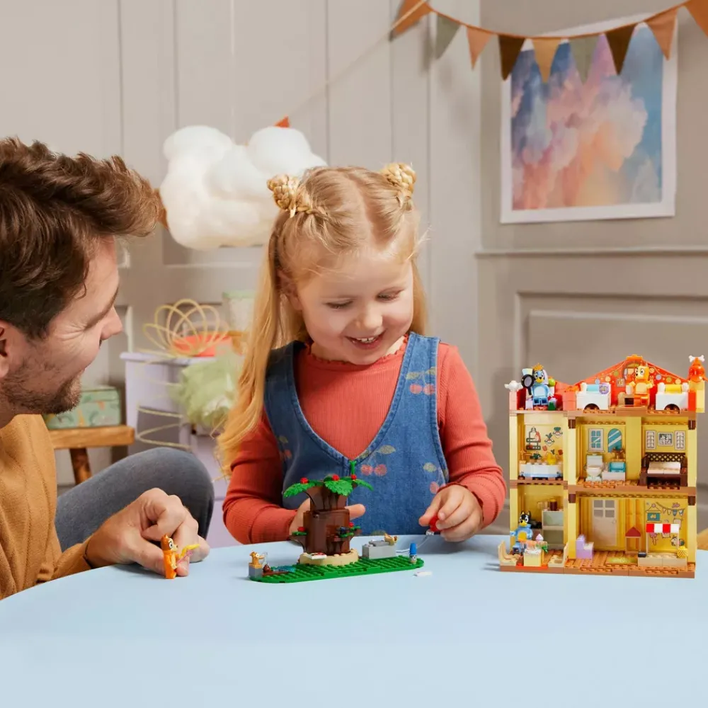 Hot Disney Store LEGO La maison de famille de Bluey 11203