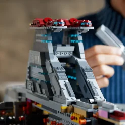 Hot Disney Store LEGO Le croiseur d’assaut de classe Venator de la République 75367