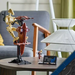 Sale Disney Store LEGO Star Wars Droïde de combat sur son STAP 75428