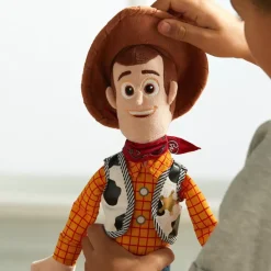 New Disney Store Peluche Woody de taille moyenne, Toy Story