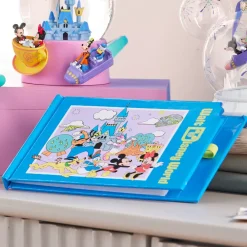 Disney Store Walt Disney World Carnet d'autographes Mickey Mouse et ses Amis, Play in the Park